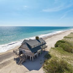 Oceana: An Oceanfront Estate on 6.5 Acres