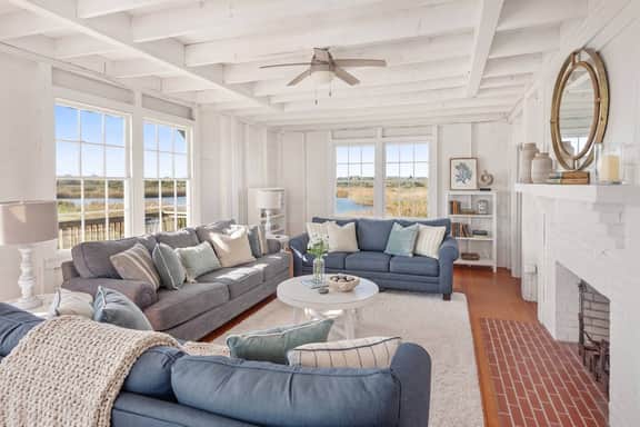 Oceana: An Oceanfront Estate on 6.5 Acres - Image 5
